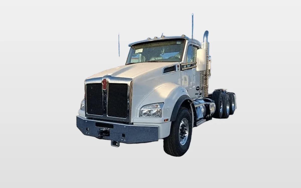 2025 Kenworth T880