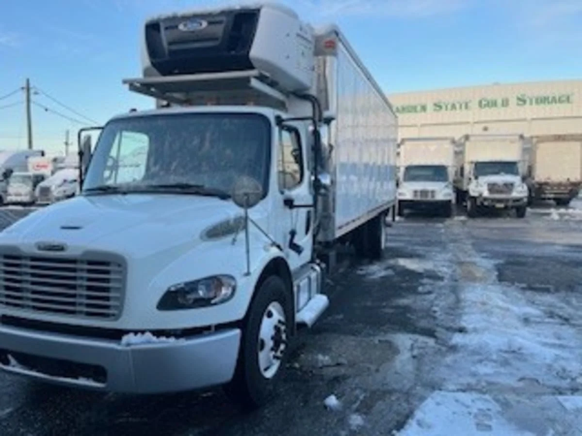 2019 Freightliner M2 106