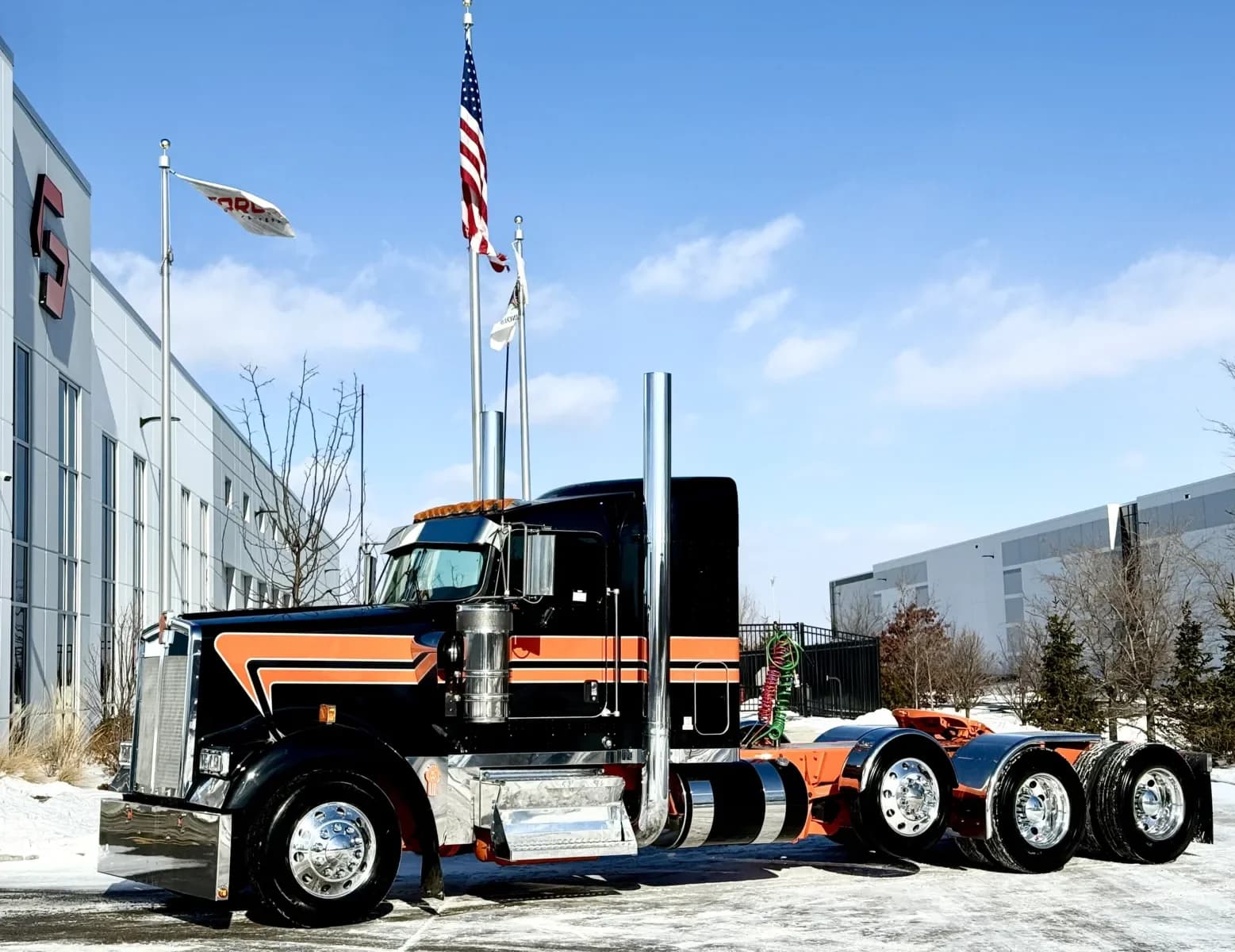 2018 Kenworth W900