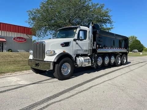 2027 Peterbilt 567