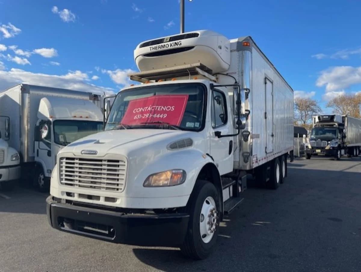 2017 Freightliner M2 106