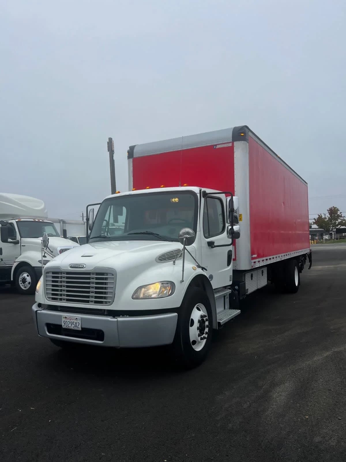 2017 Freightliner M2 106