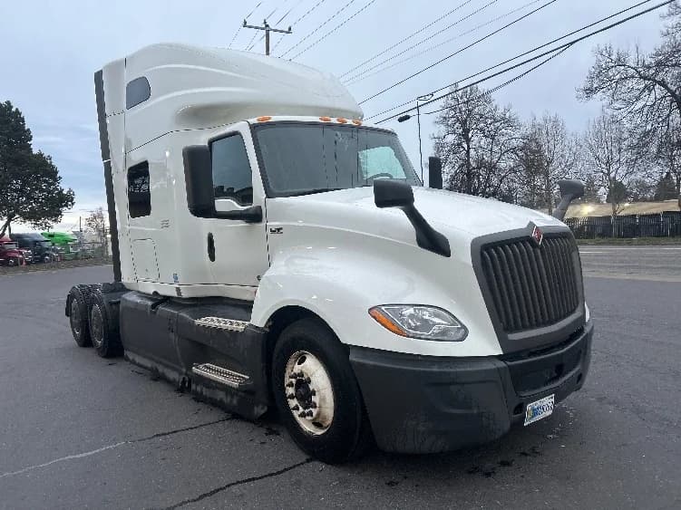 2023 International LT
