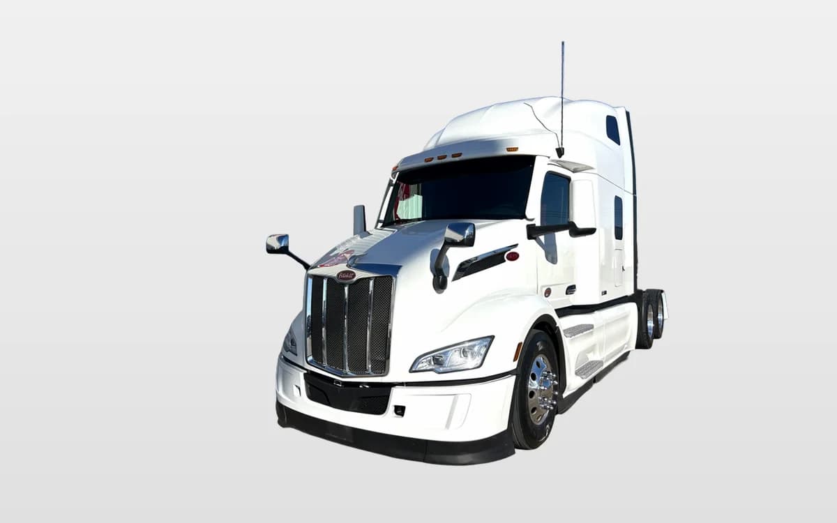 2025 PETERBILT 579