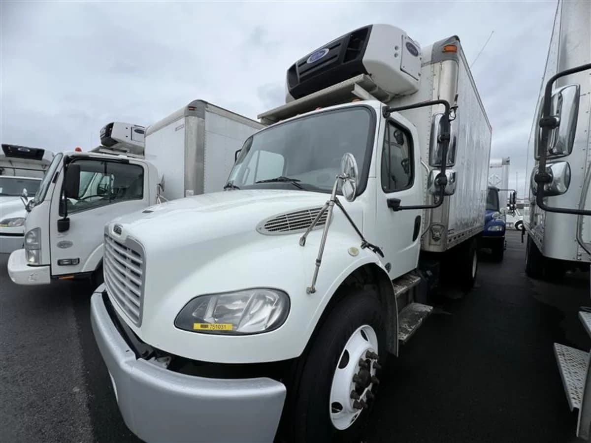 2018 Freightliner M2 106