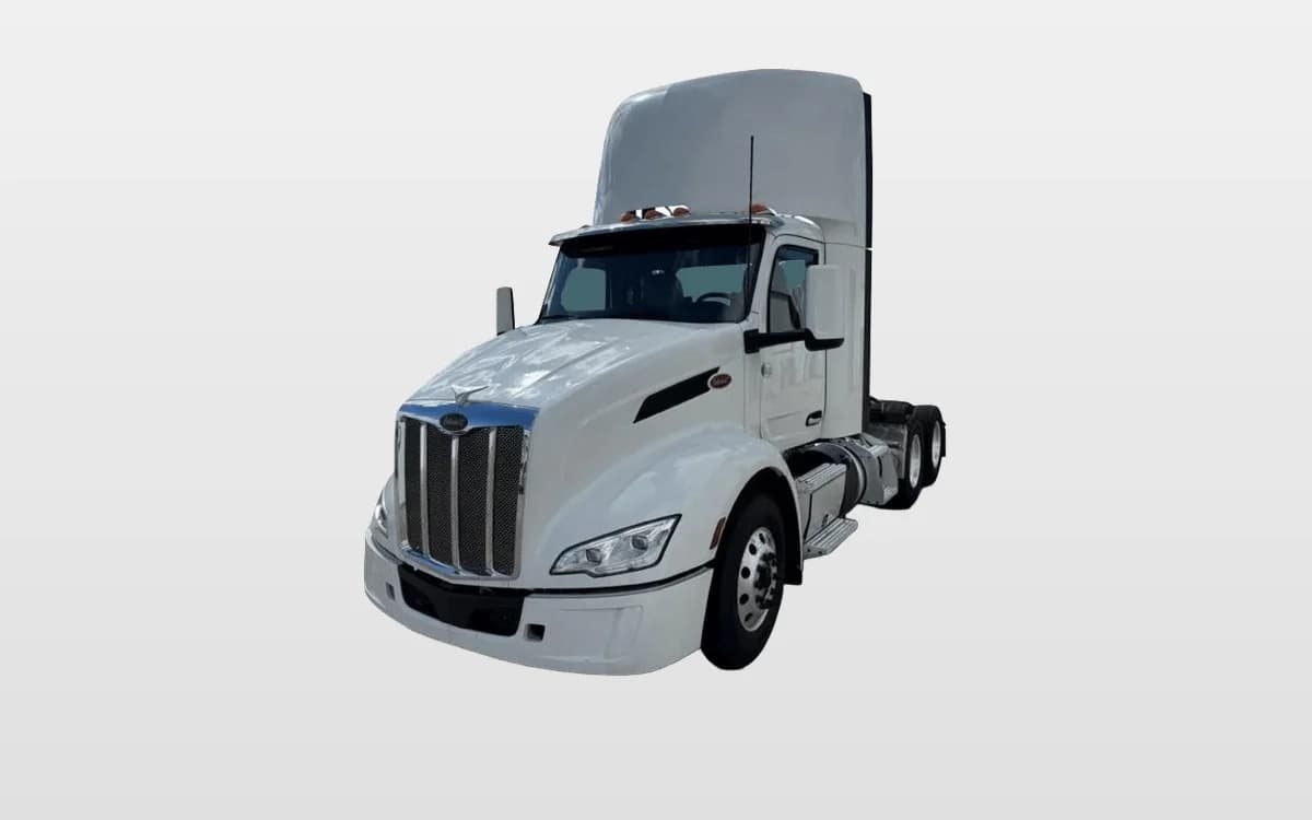 2022 Peterbilt 579