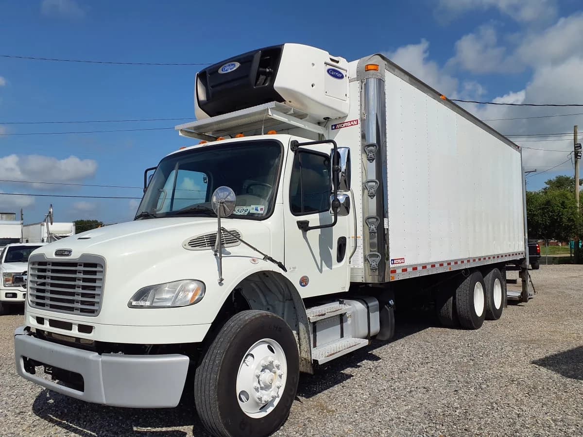 2018 Freightliner M2 106