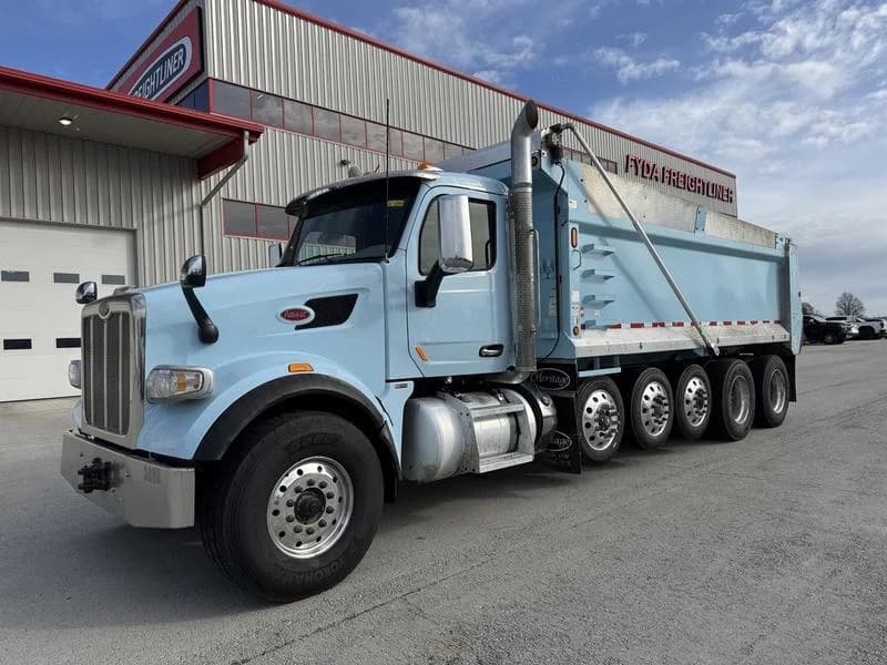 2021 Peterbilt 567