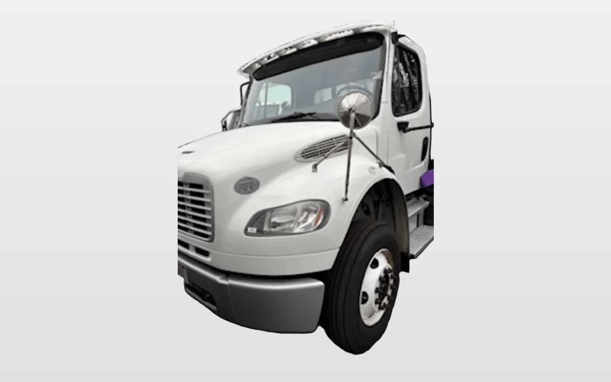 2015 Freightliner M2 106