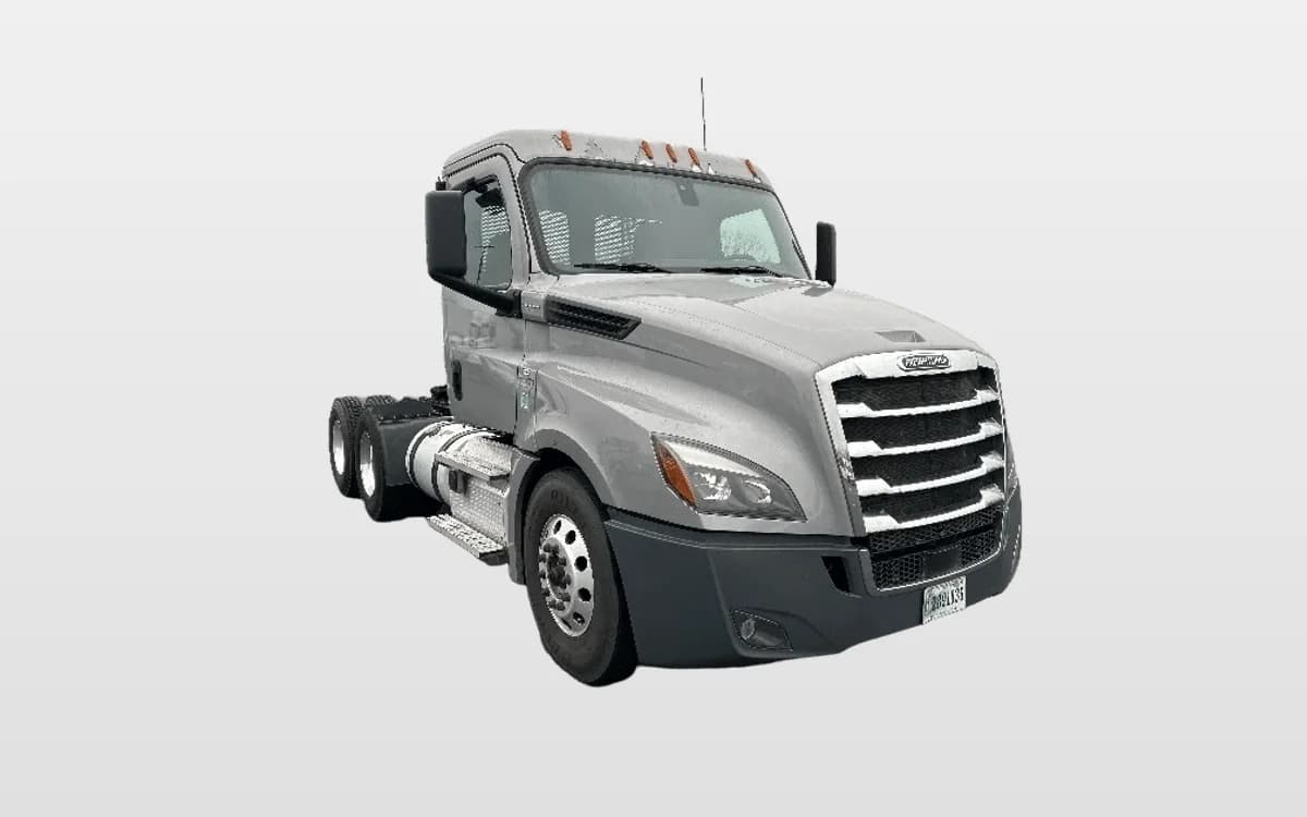 2020 Freightliner Cascadia in Piqua, OH