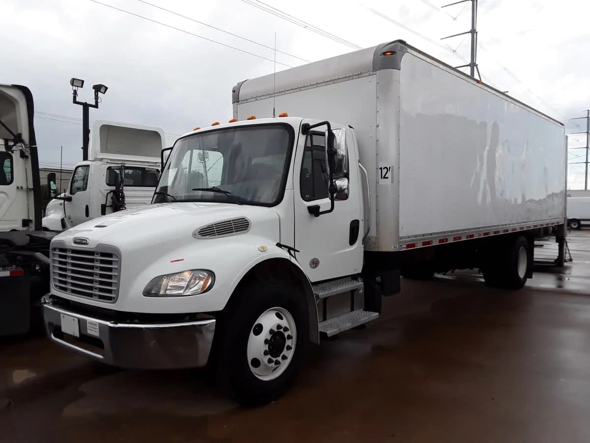 2019 Freightliner M2 106
