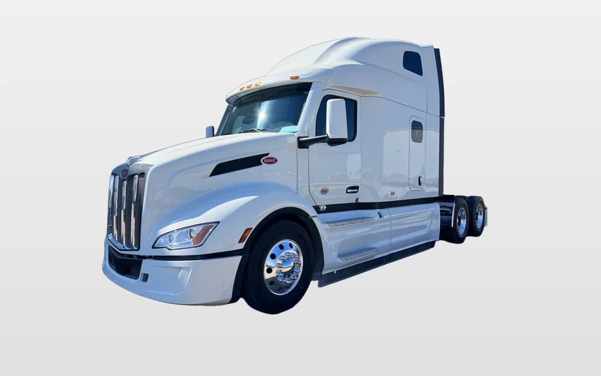 2027 Peterbilt 579