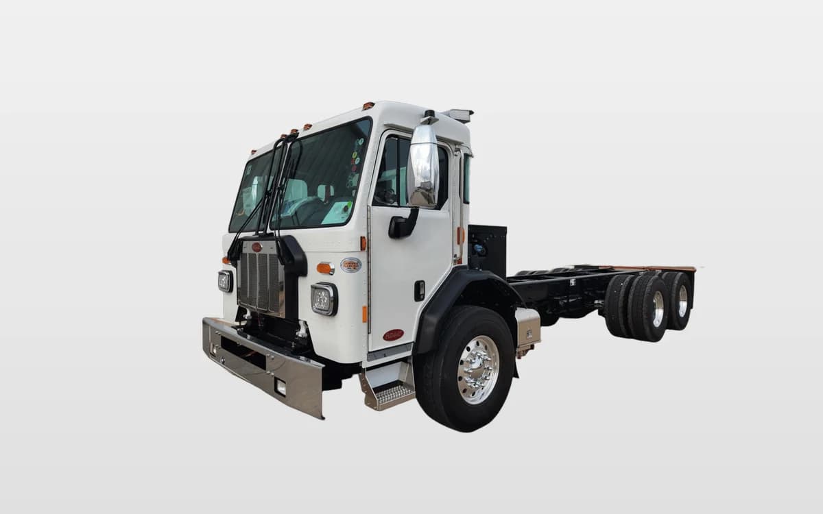 2026 PETERBILT 520