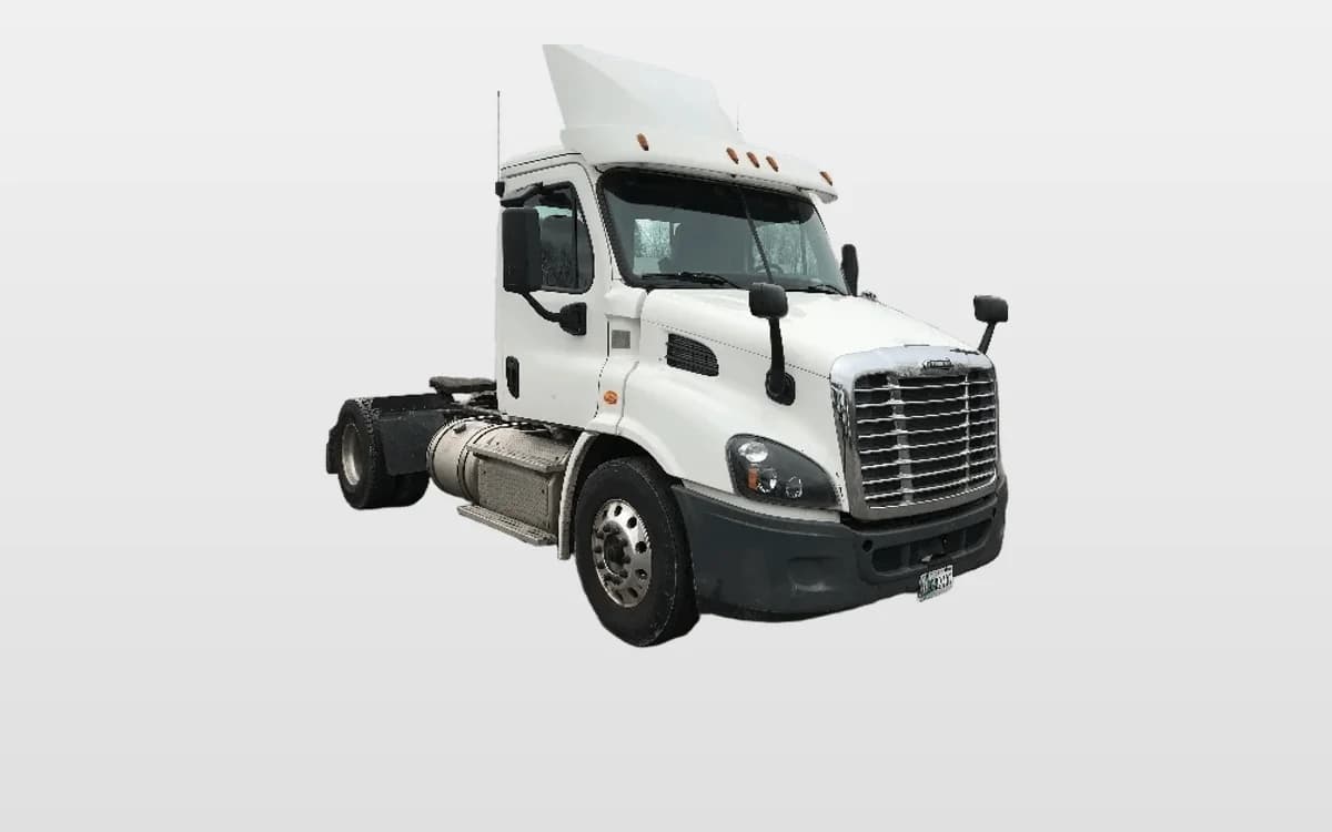 2018 Freightliner Cascadia in Whitesboro, NY