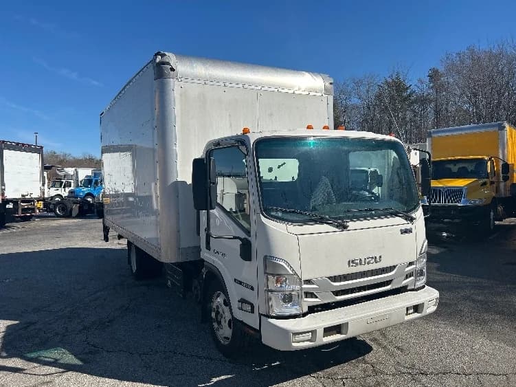 2022 Isuzu NRR