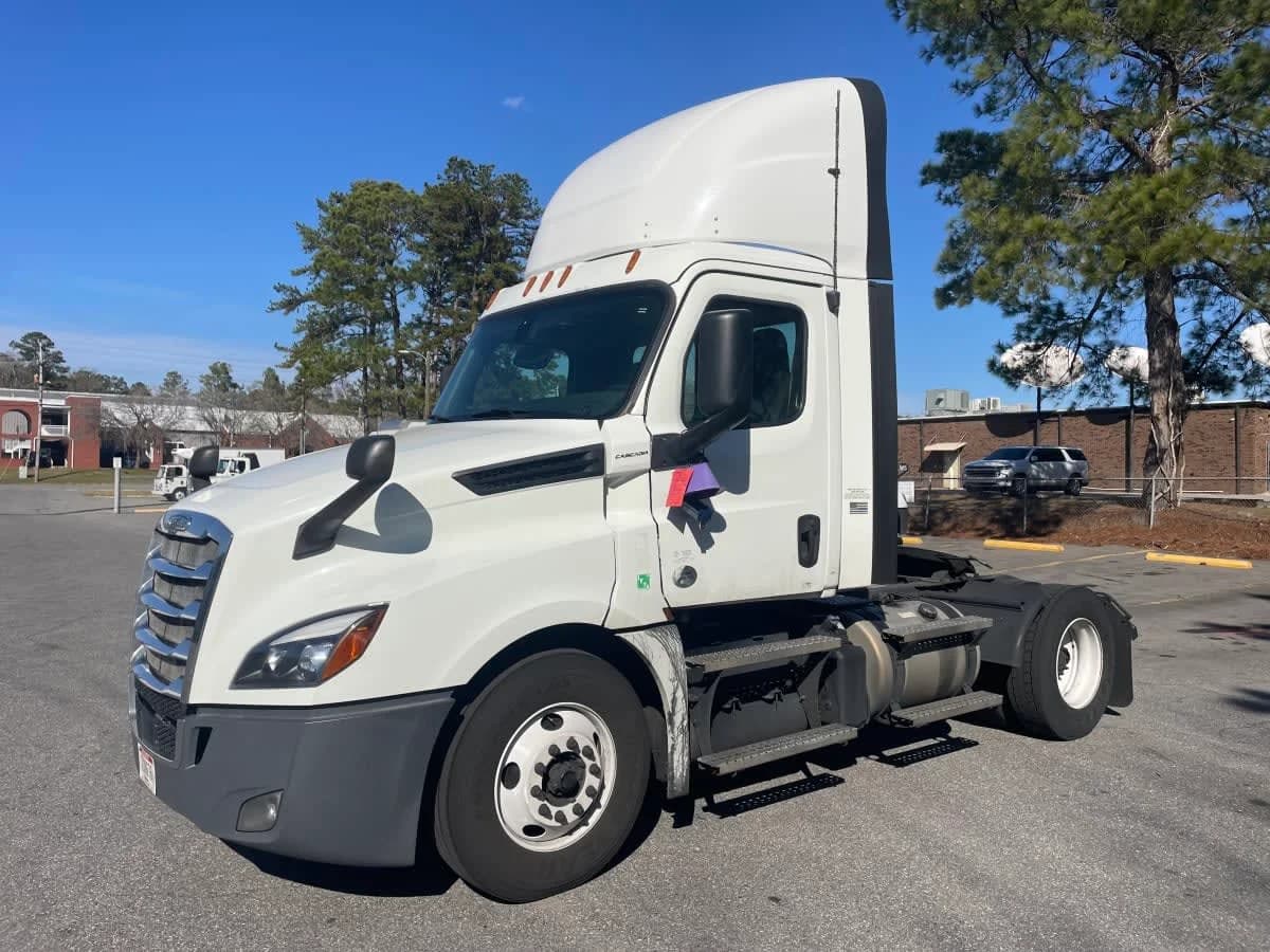 2020 Freightliner Cascadia