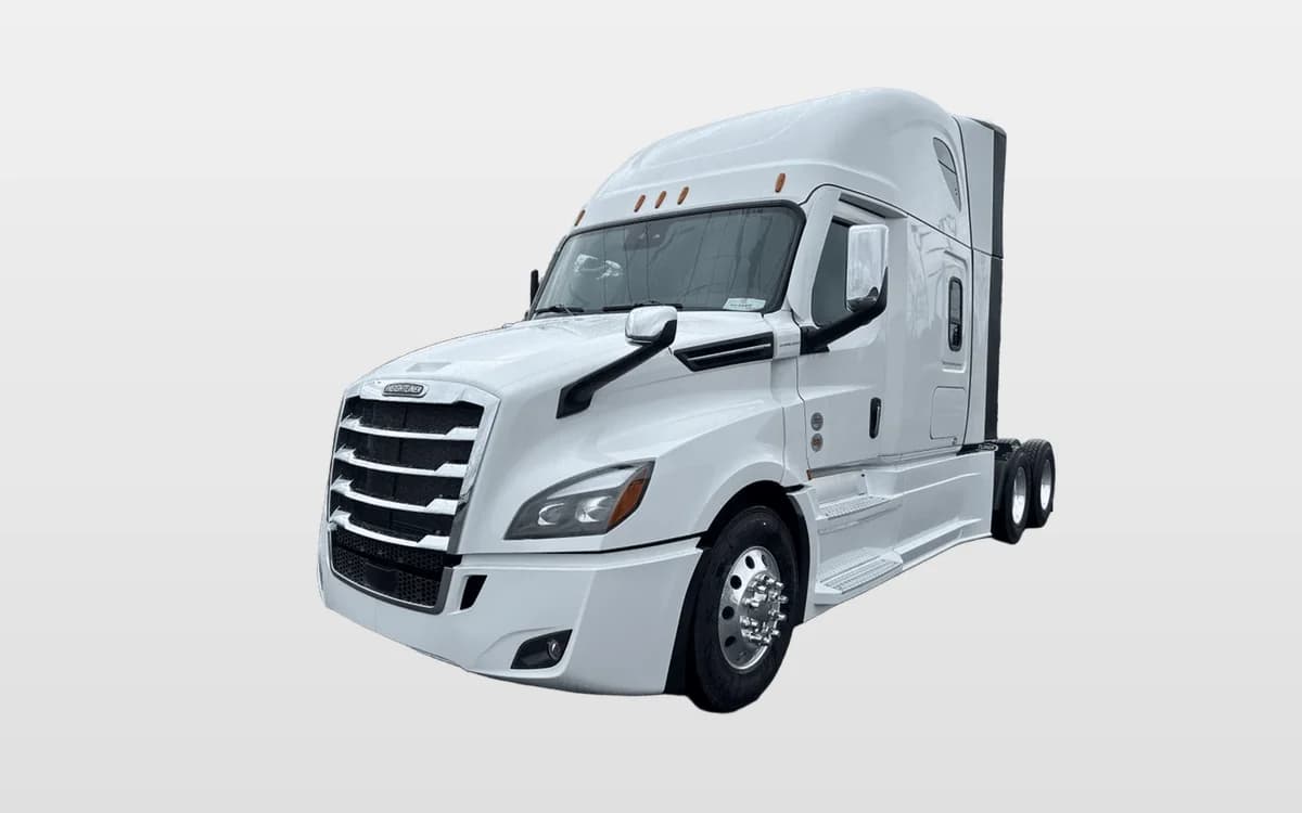 2027 Freightliner Cascadia in Pacific, WA