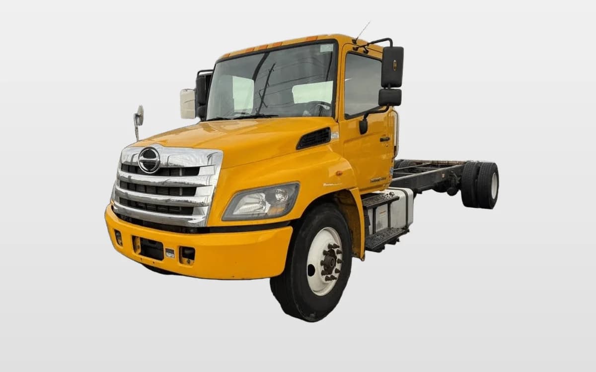 2019 Hino 338