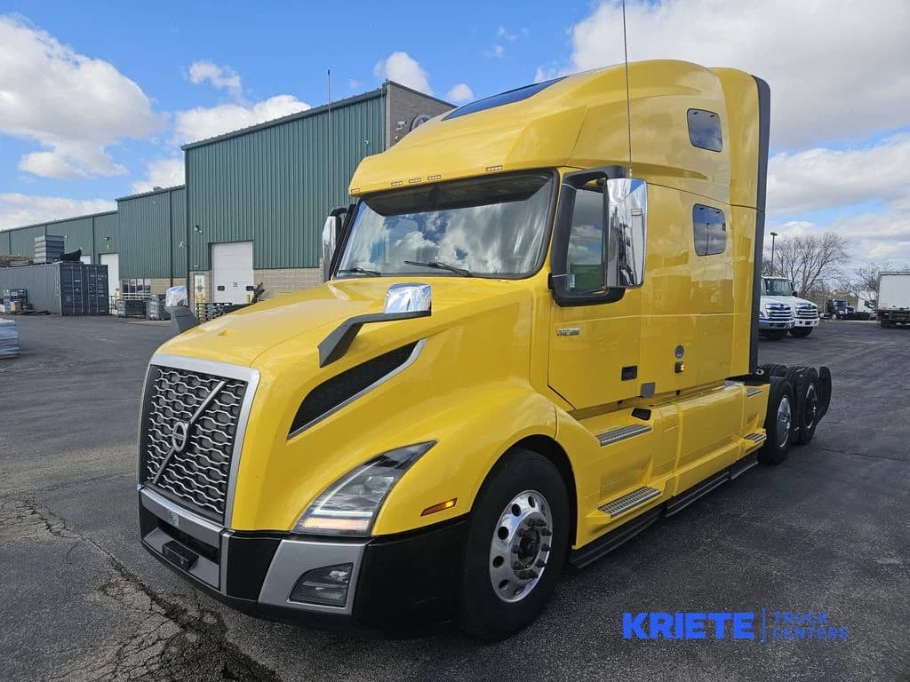 2023 Volvo VNL 760