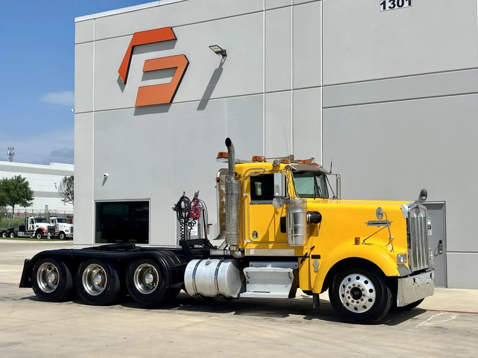 1998 Kenworth W900