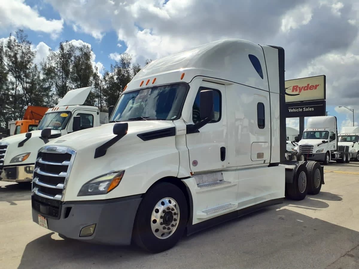 2022 Freightliner Cascadia