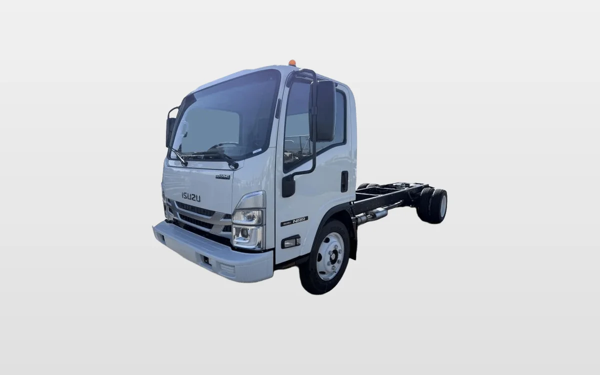 2025 Isuzu NRR