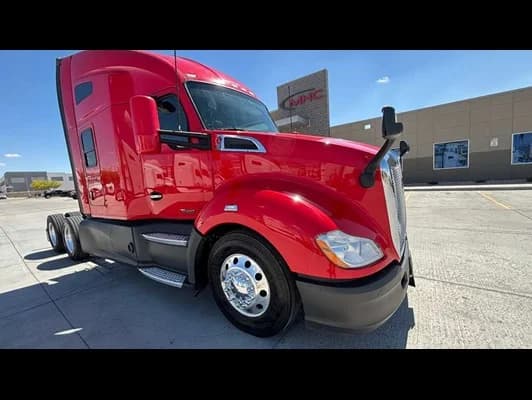 2022 Kenworth T680