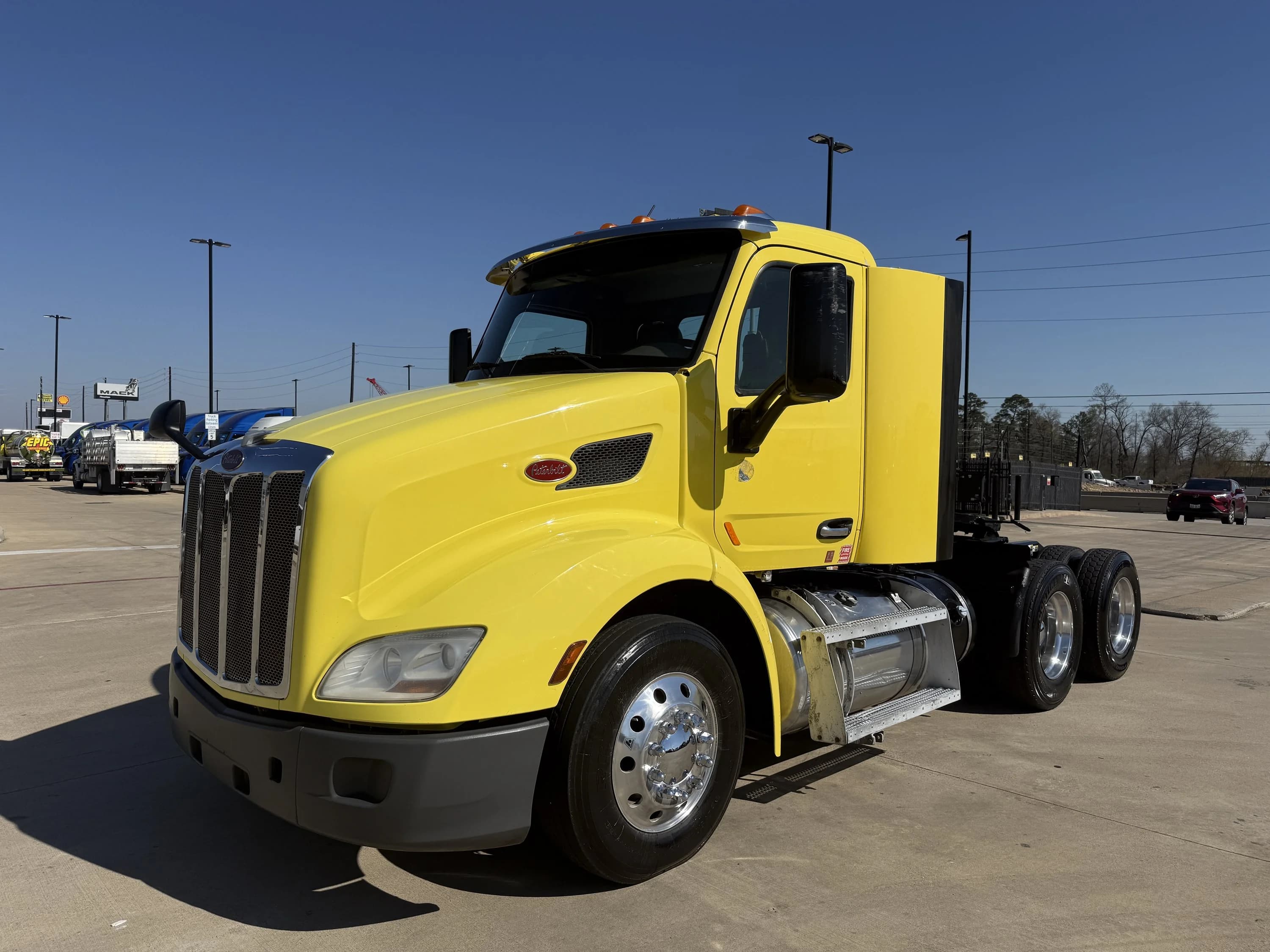 2017 Peterbilt 579