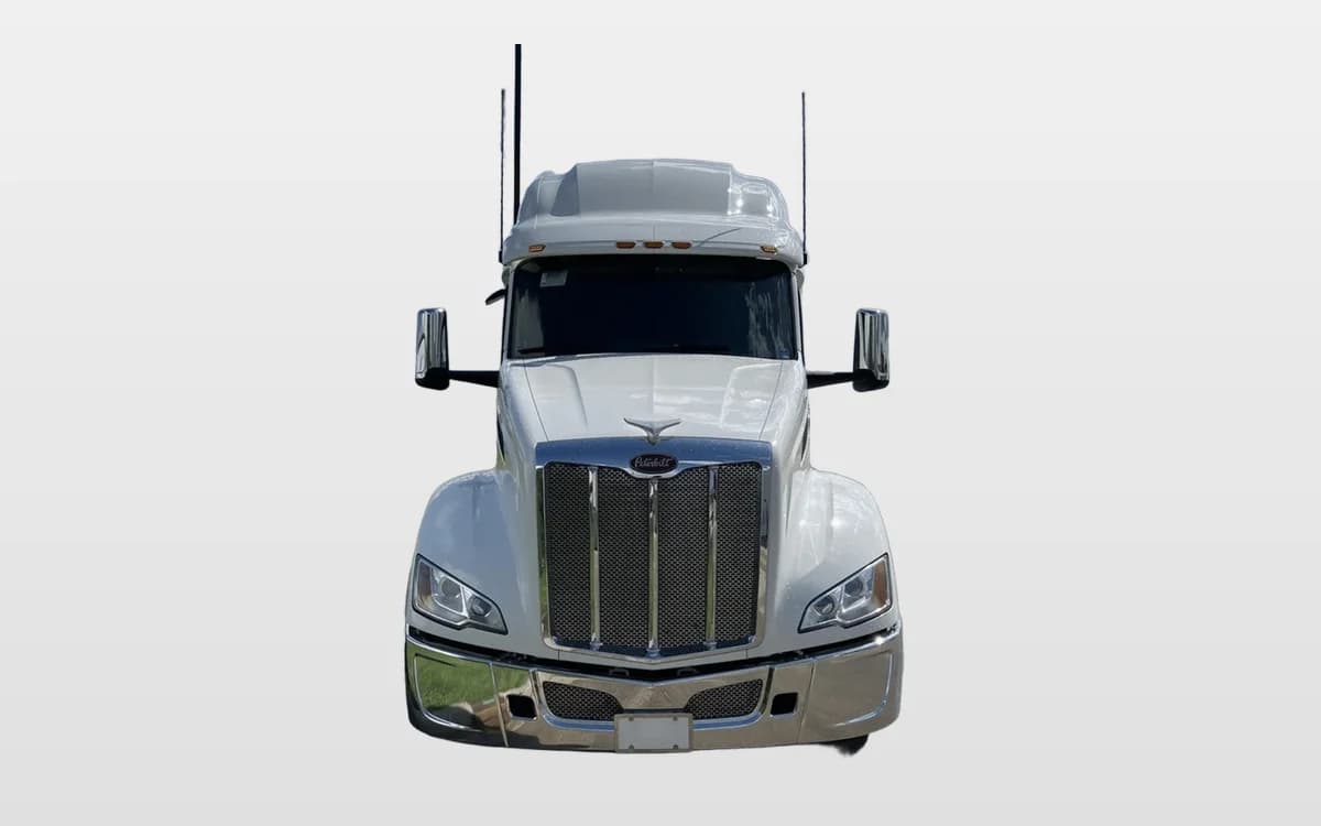 2023 Peterbilt 579