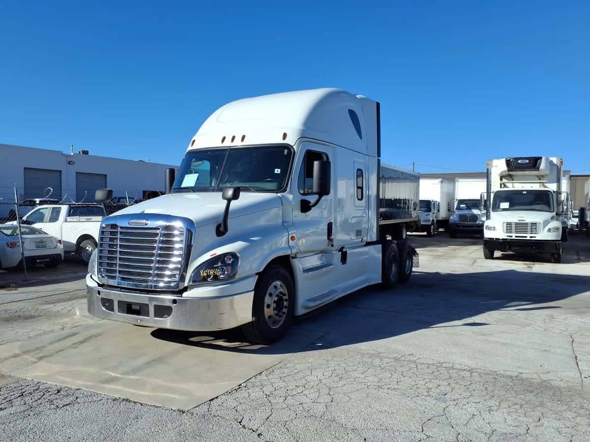2020 Freightliner Cascadia