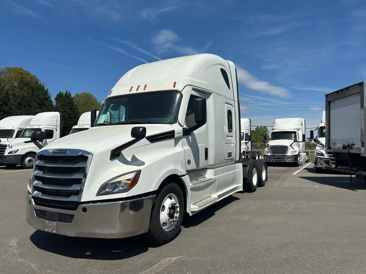 2021 Freightliner Cascadia