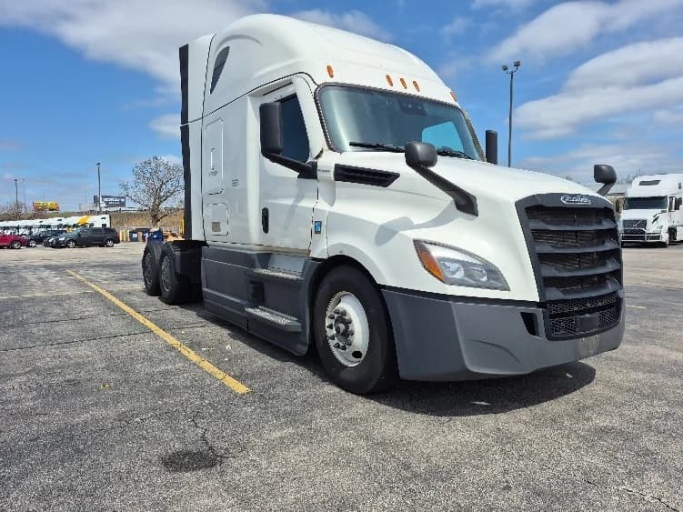 2023 Freightliner Cascadia