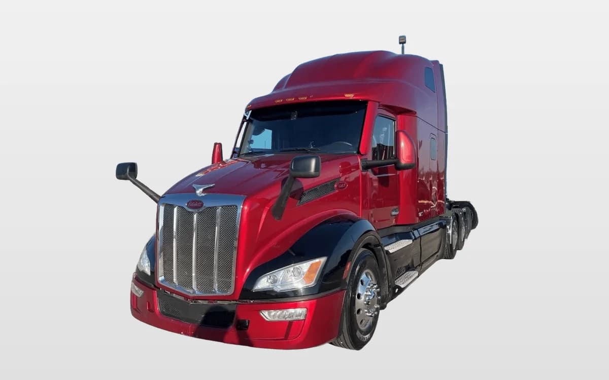 2023 PETERBILT 579