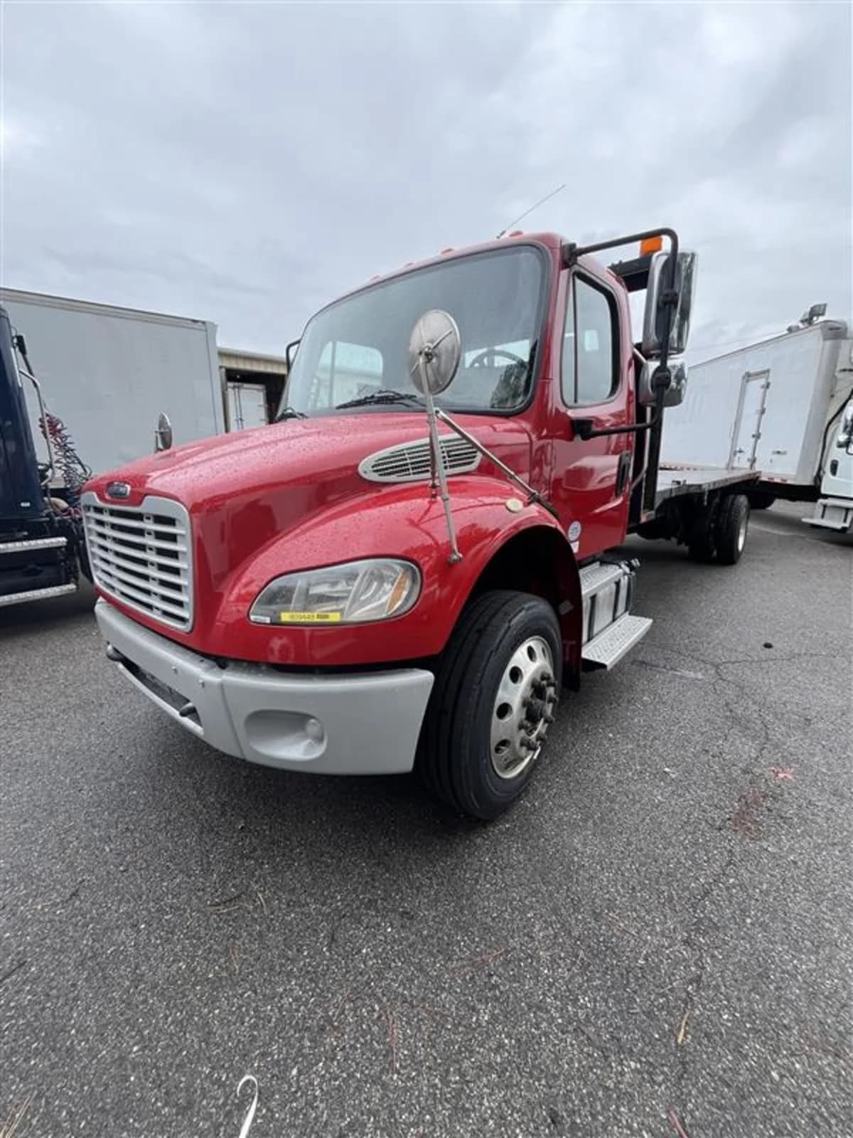 2019 Freightliner M2 106