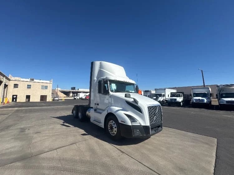 2019 Volvo VNL 300