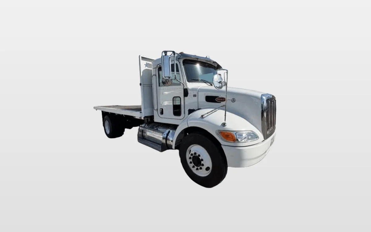 2020 Peterbilt 337