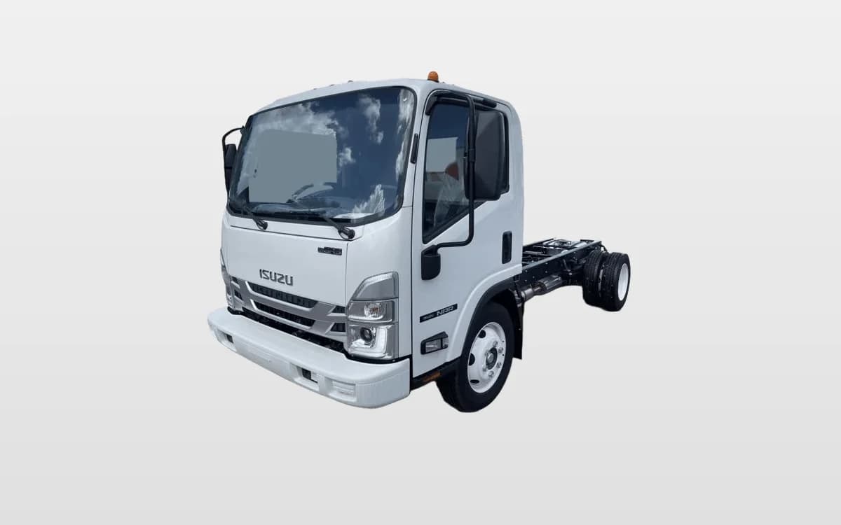 2025 Isuzu NRR