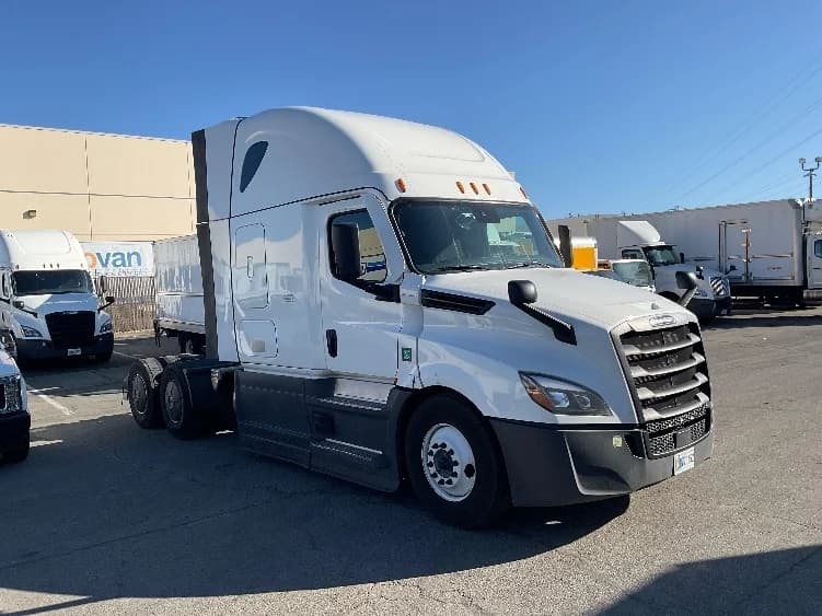 2023 Freightliner Cascadia