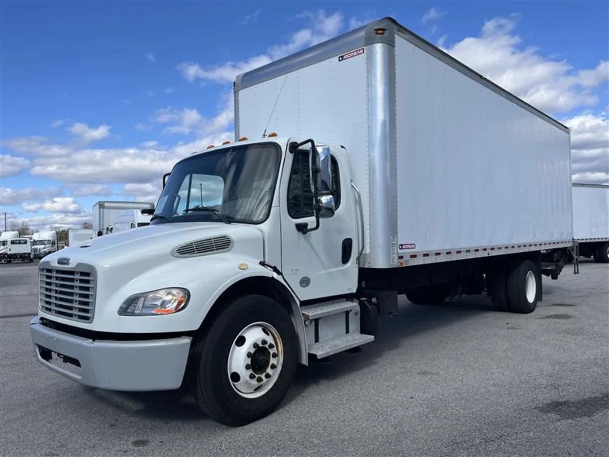 2019 Freightliner M2 106
