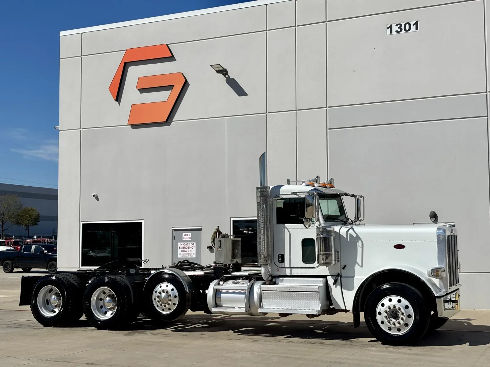 2020 Peterbilt 389