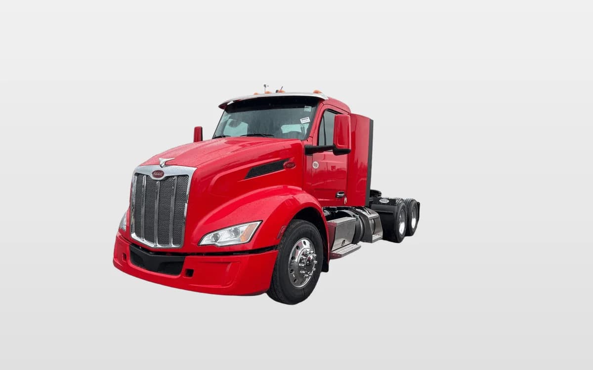 2027 Peterbilt 579