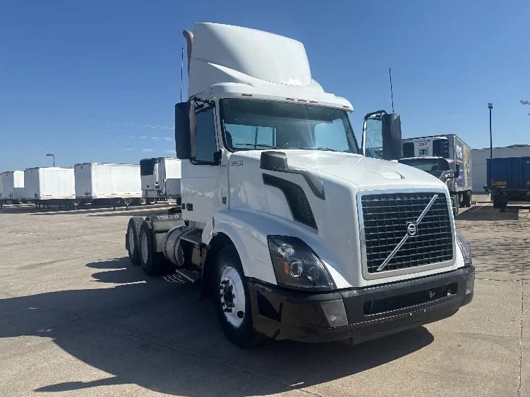 2018 Volvo VNL 300