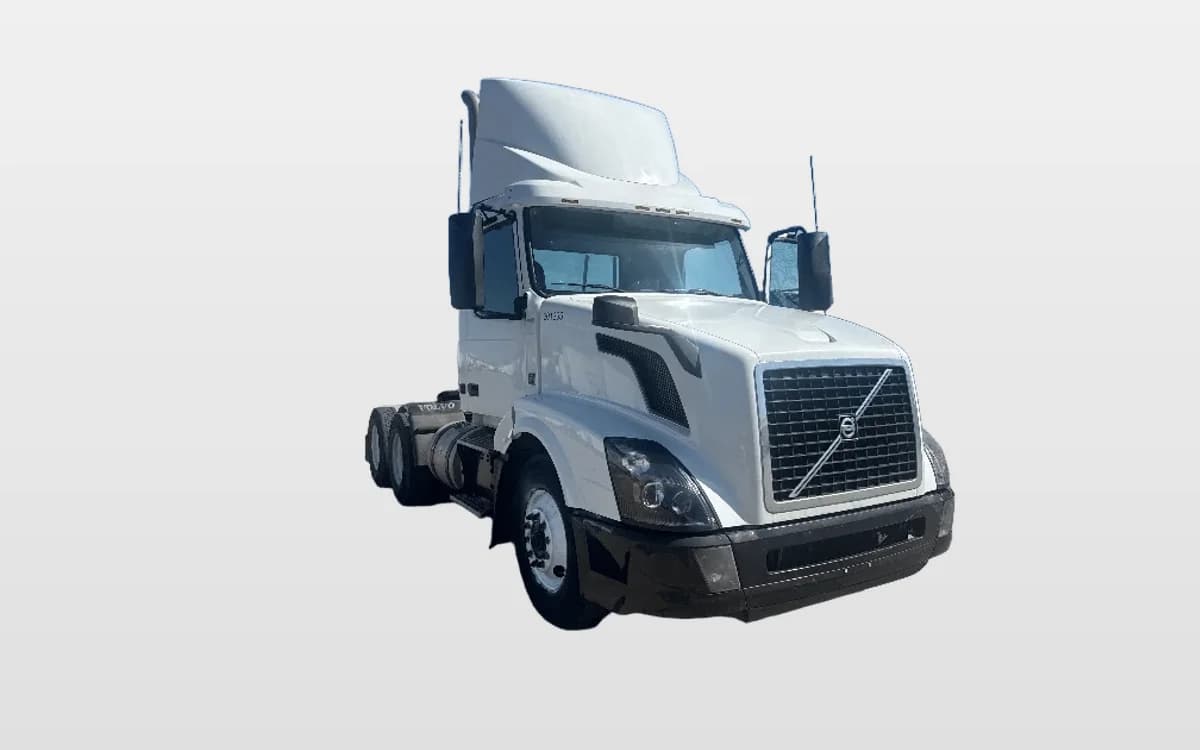 2018 Volvo VNL 300 in Dallas, TX