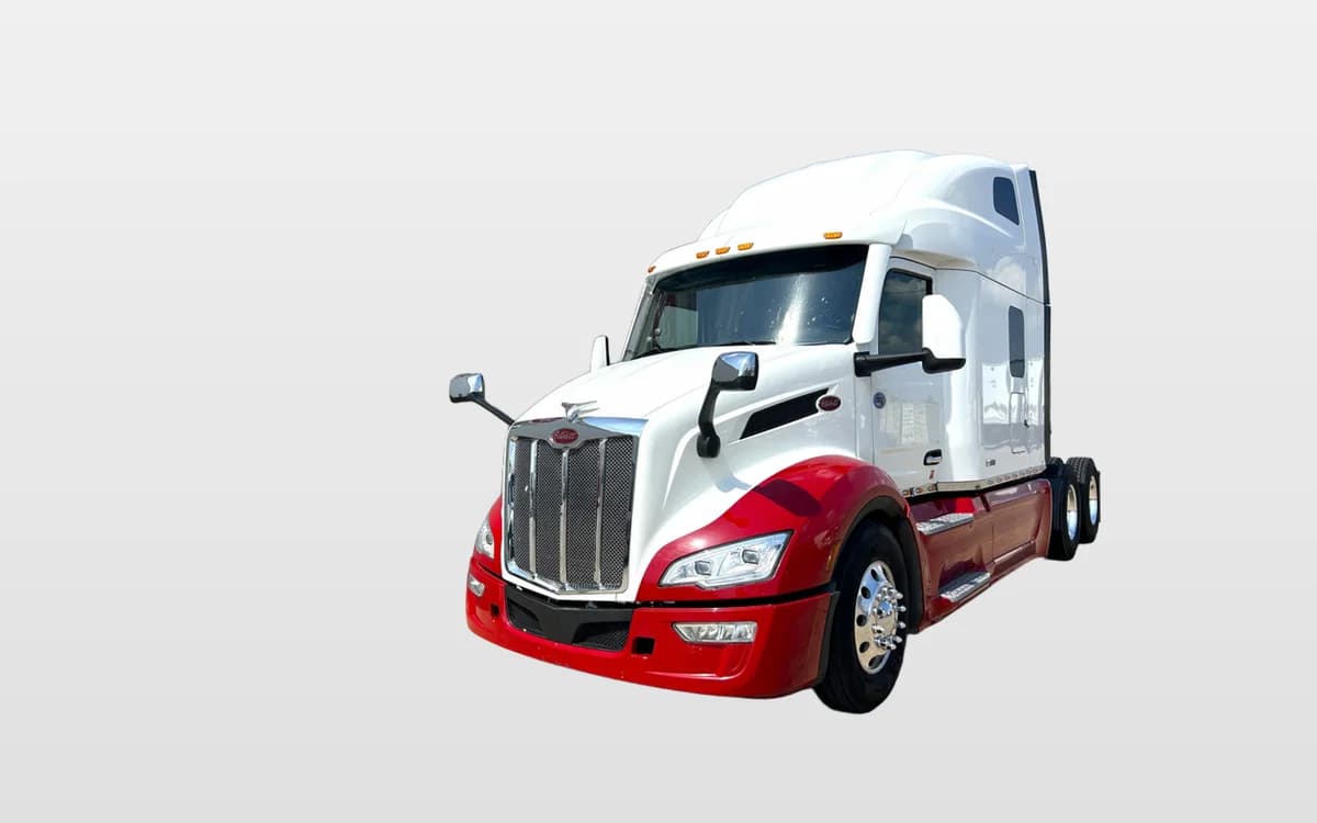 2023 PETERBILT 579