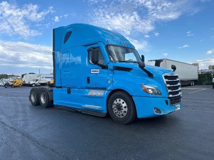 2022 Freightliner Cascadia
