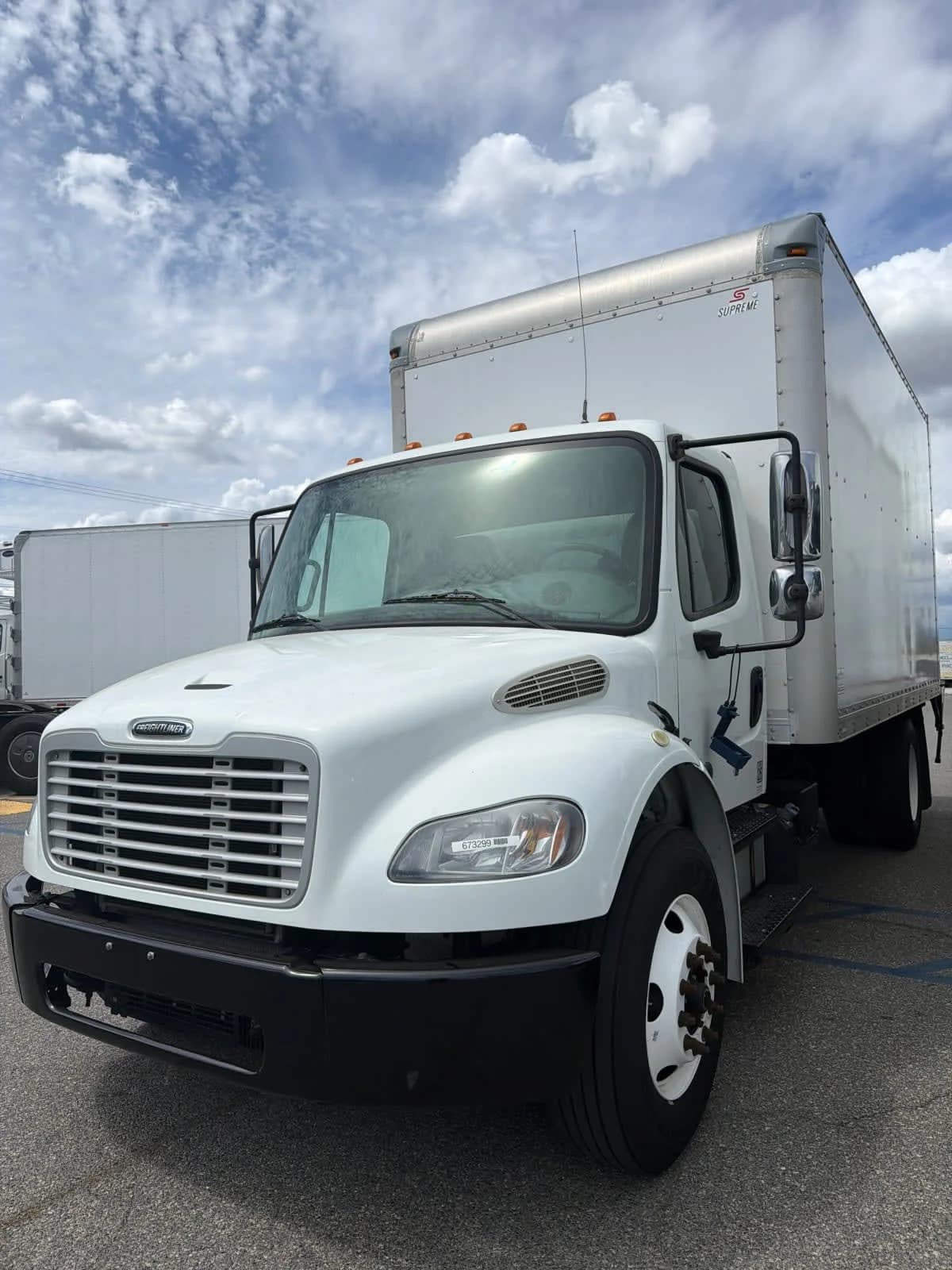 2017 Freightliner M2 106