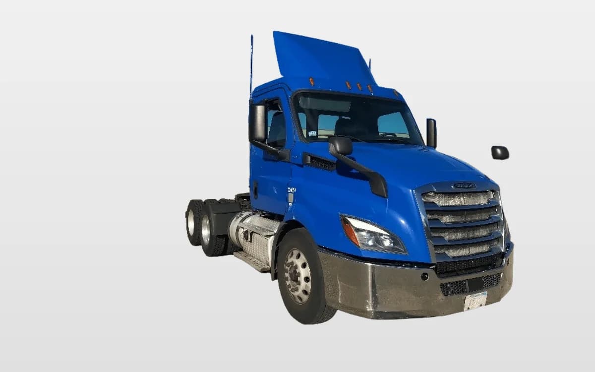 2019 Freightliner Cascadia in Auburn, MA