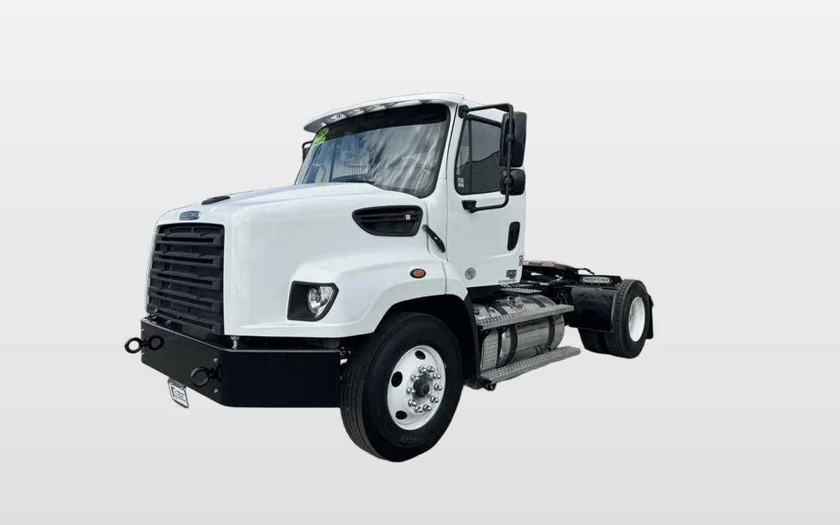 2024 Freightliner 114SD