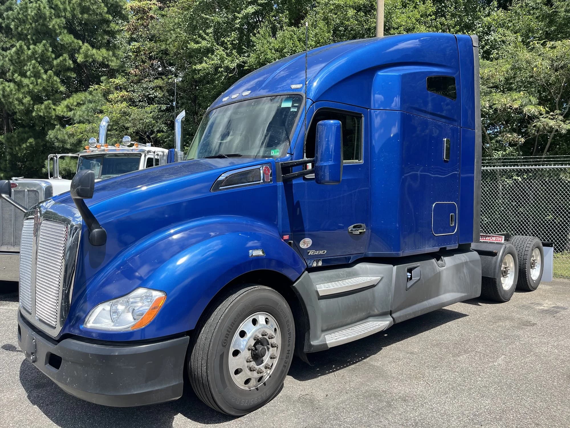 2021 Kenworth T680