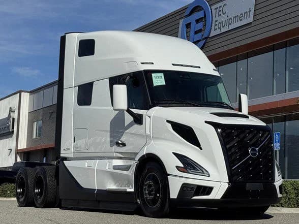 2026 Volvo VNL 860